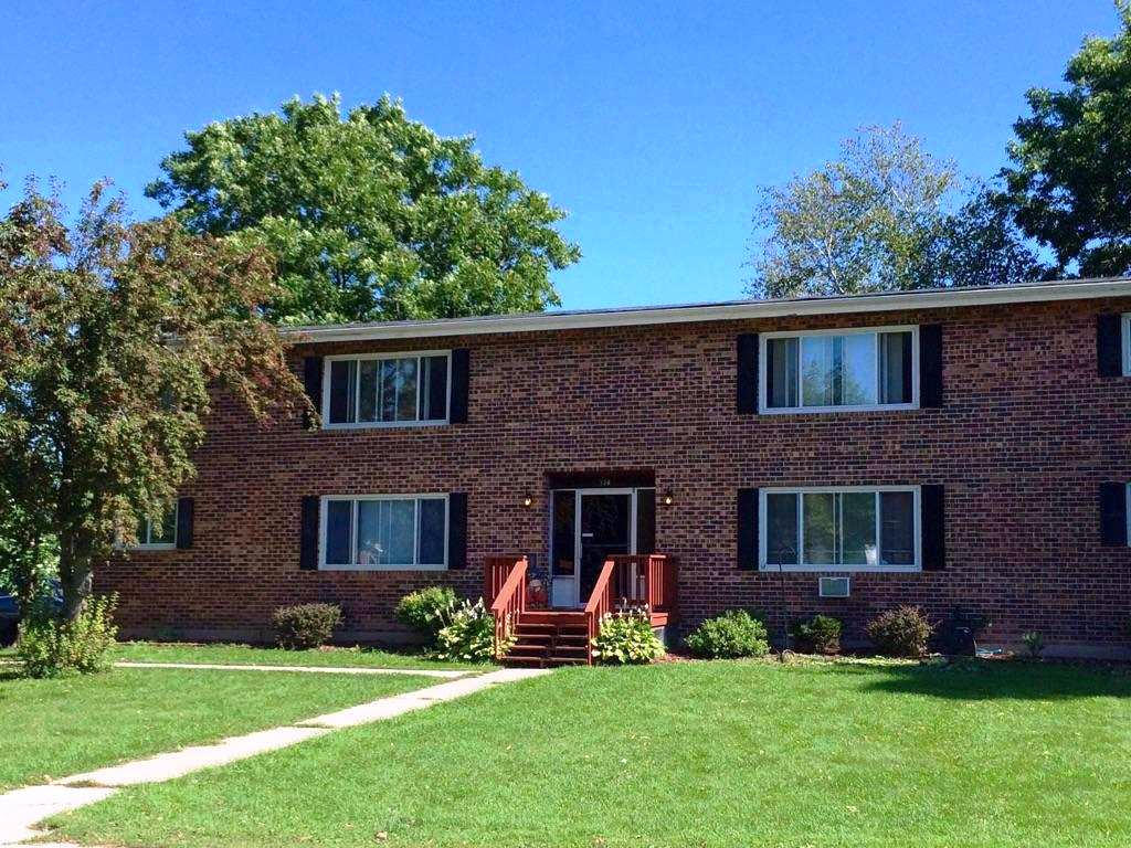 124 Cherry Ave. #4